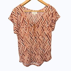 3️⃣Tribal Women's Zigzag Pattern Blouse - Brown and White